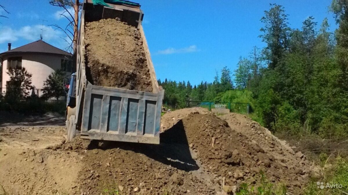 Доставка грунта в Москве и Московской области
